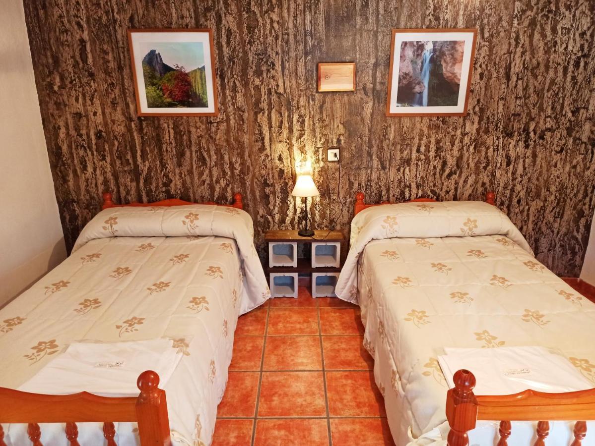 Cortijo Ramon Petra Guest House Nerpio Exterior photo